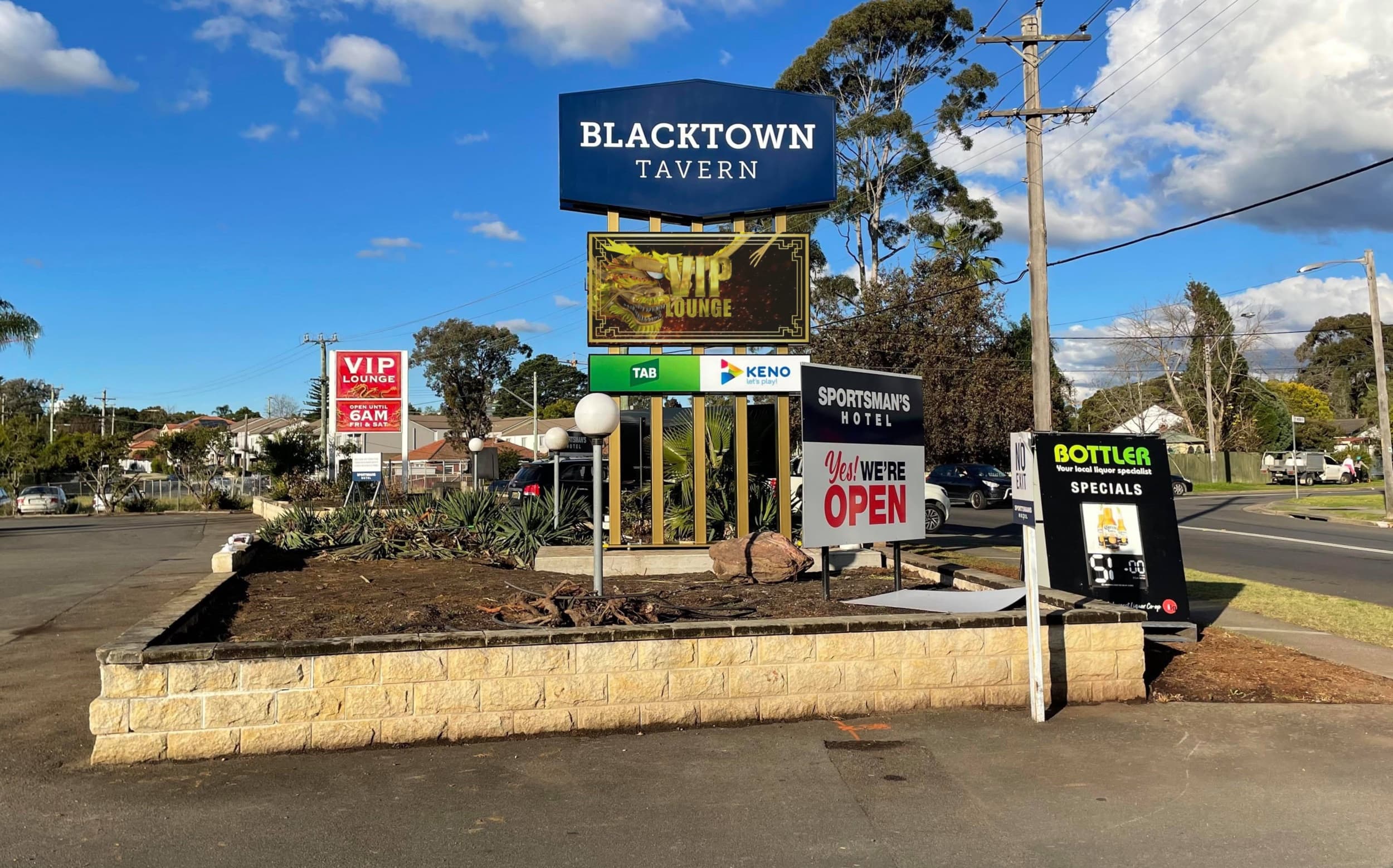 Blacktown Tavern, photo 1 of 1