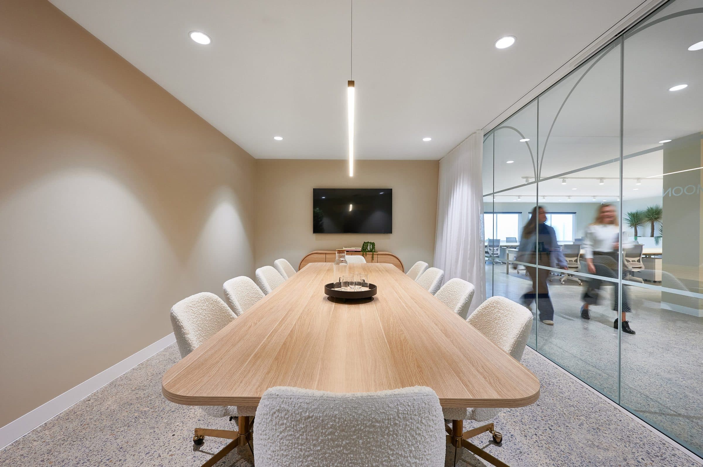 White Fox Boutique: Head Office
